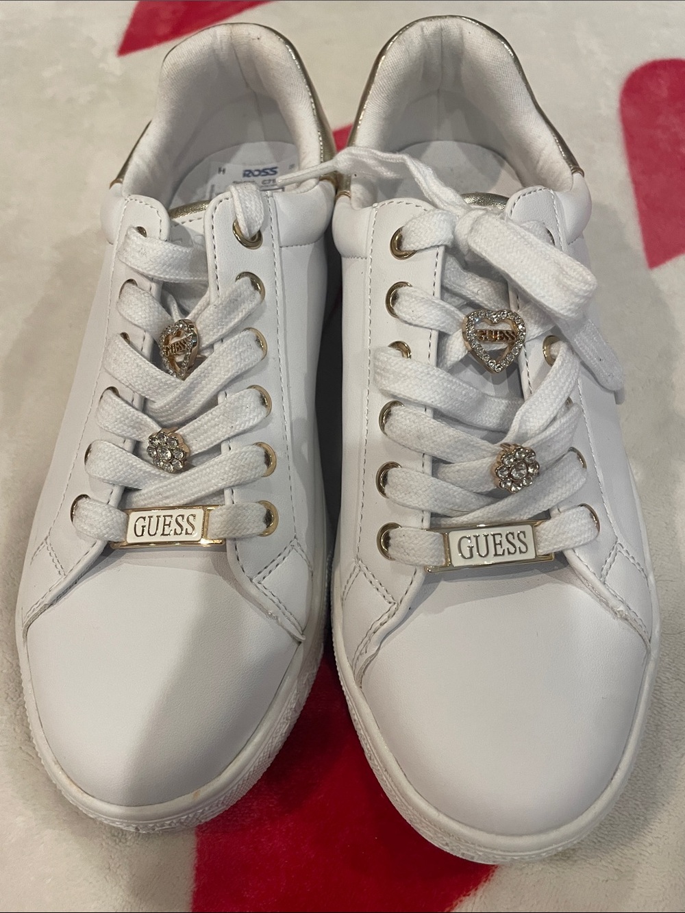 GUESS White Sneakers with Gold Logo and Charms
